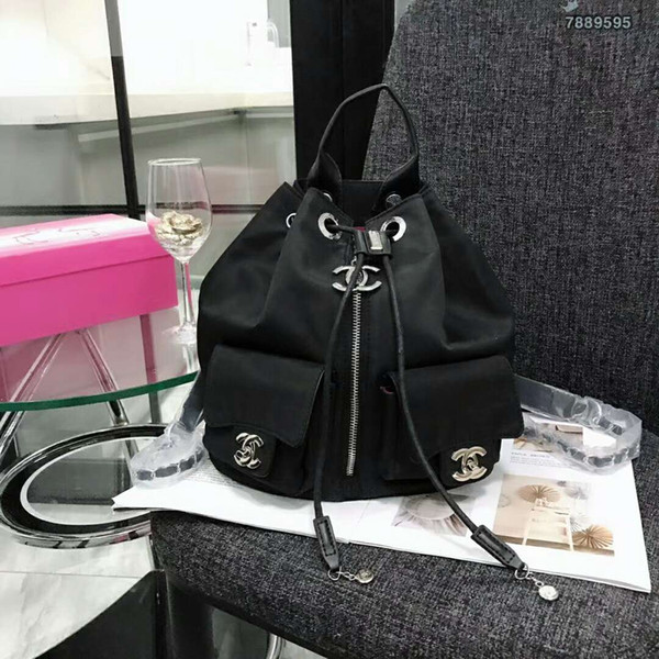 New Red Shoulder Bag Student Korean Edition Leisure Woman Outdoor Sports Travel Backpack Tide Couple Bag in 2219