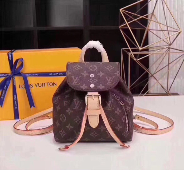 2019 new Fashion Women Backpack Travel Backpack Female Teenagers Girls Shoulder Bag Bagpack Female School bag Cosmetic bags Messenger Bags