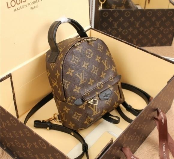 Women's Printing Leather Backpack Wholesale Genuine Leather Handbags for Women Fashion Bag High Quality Casual Handbag Travel Backpack L112