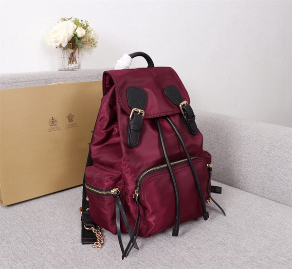 2018 new Luxury designer backpack woman leather backpacks for teenagers Schcool travel Classic large capacity bags School bag free shippin