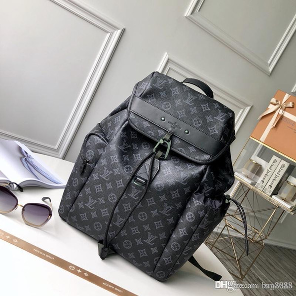 Men and women general shoulder bag, multi-functional large backpack, leather production, mountain leisure bag 17