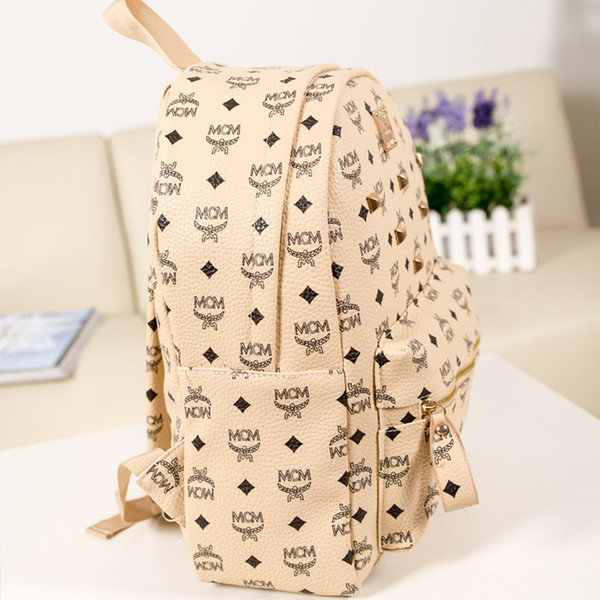 2019 Classic backpacks fashion women lady 3 colors of red, black, khaki, rucksack bag charms Travel Backpack