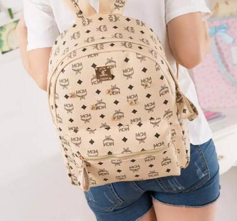High-end quality new arrivel fashion korean men school backpack hot selling Punk rivet women shoulder daypack student bags