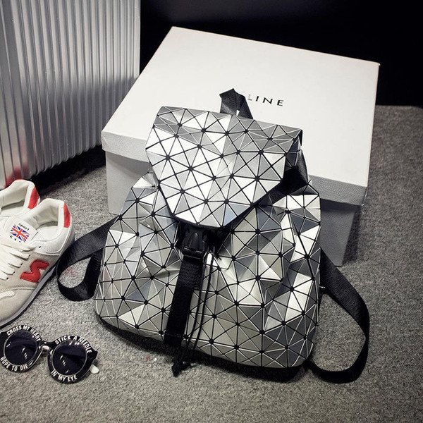 2017 Fashion Geometric Folding cool school bag Shoulder Backpack Bag girlhood Element sequins bag Love school Travel 5color
