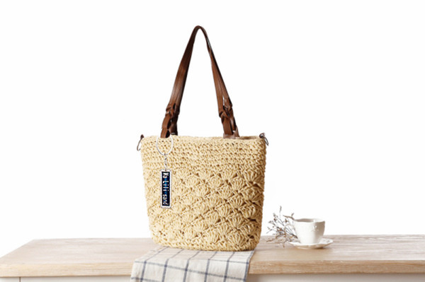 2018 New Anti-Lost Simple Solid Color Straw Bag Shoulder Slung Dual-Use Woven Bag Wild Female Bag