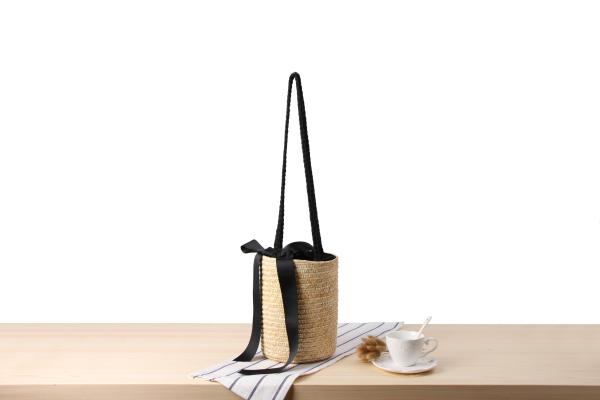 One-shoulder bucket woven bag Ribbon solid color hand-woven straw bag summer vacation beach leisure bag