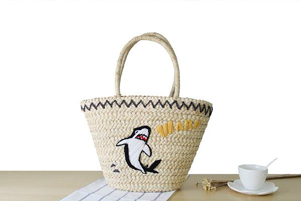 New Korean version of hand-embroidered one-shoulder straw bag fashion beach bag woven bag handbag