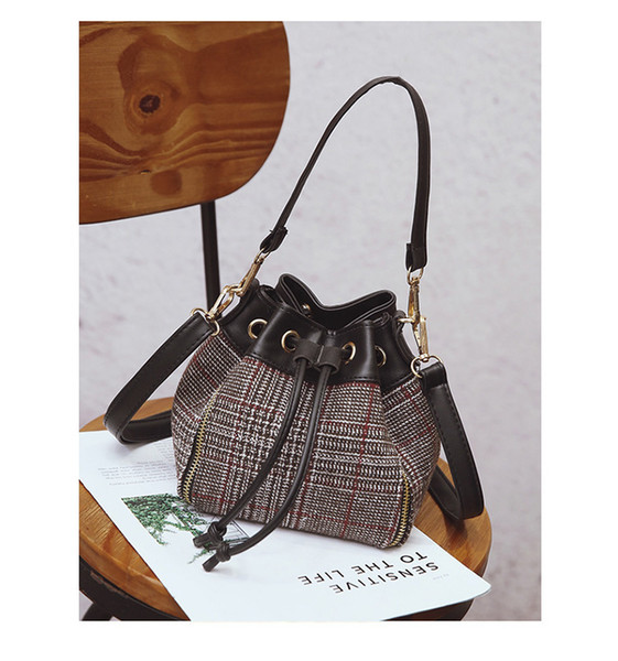 Wholesale 2018 Fashion New Women's Bag Woolen Shoulder Bucket Bag Small Bag