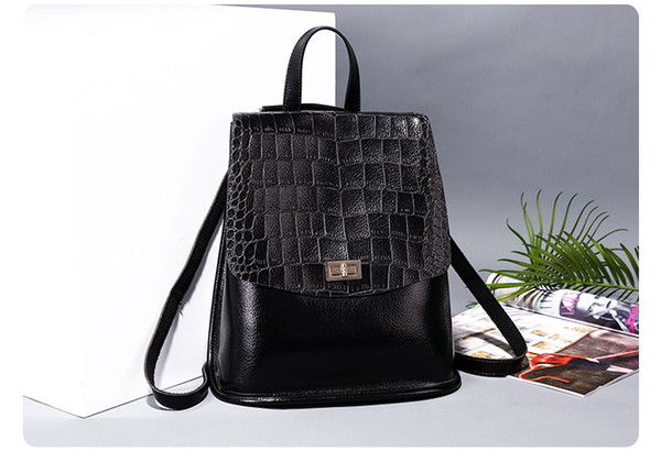 Wholesale 2018 Europe and the United States cross-border new crocodile pattern women's casual backpack backpack fashion dual-use handbag