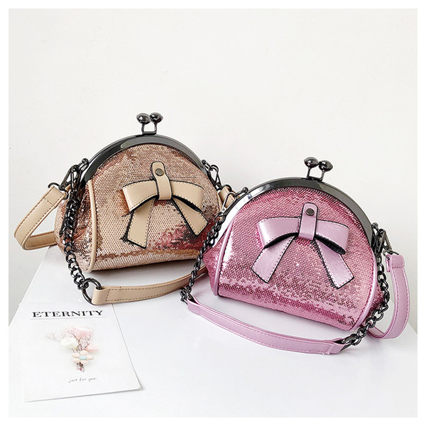 Wholesale 2018 new wave Korean version of the clip sequin bow bow shell bag Joker one shoulder slung handbag handbag