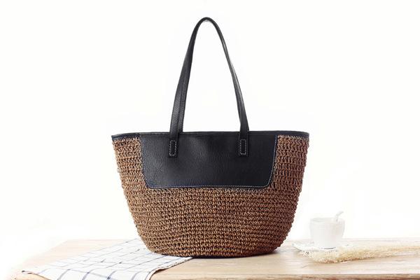 Wholesale 2018 European and American style semi-circle shoulder straw bag fashion simple woven bag wild beach casual handbag