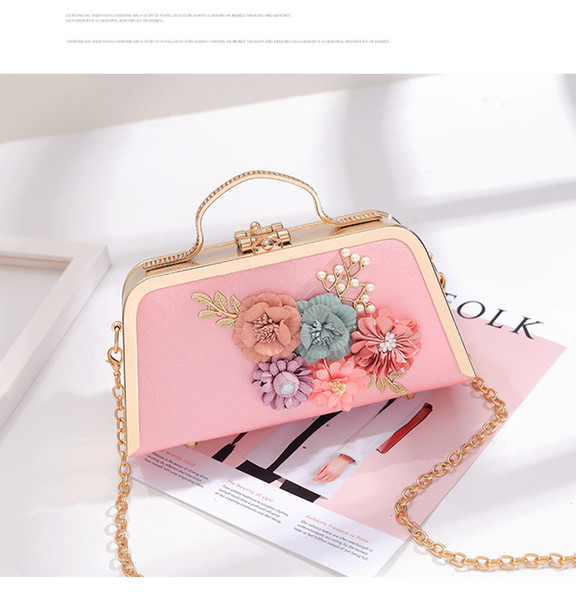 Small square bag new summer atmosphere wild single shoulder Messenger bag fashion cute flower chain small bag female