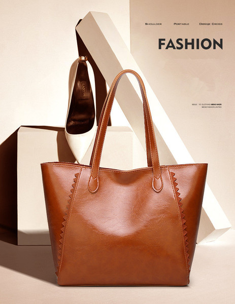 Wholesale 2018 new fashion handbags wild Europe and the United States fashion simple oil wax leather portable women tote bag