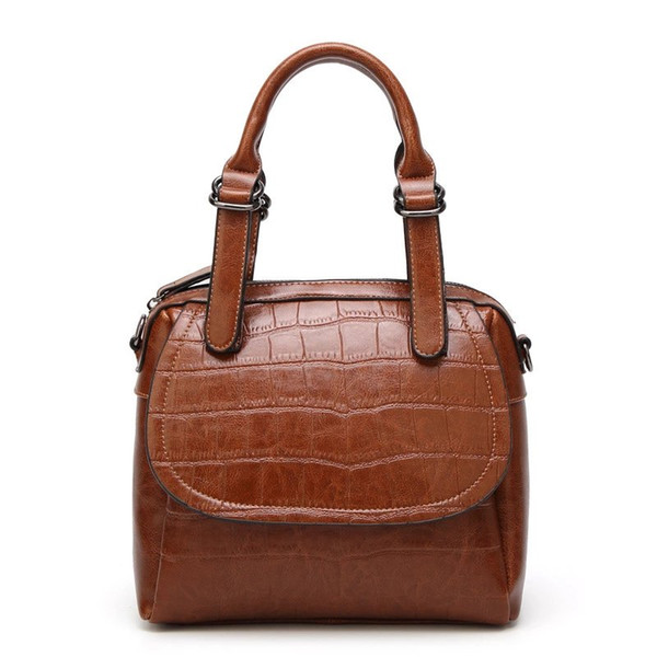 New crocodile pattern oil wax leather handbag classic briefcase bag fashion temperament shoulder slung ladies bag