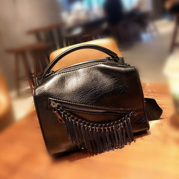 Genuine Leather Lady Handbags Shoulder Bag Wallet Womens Fringed Bags Crossbody Bag Purse Black Chain Pillow Bags