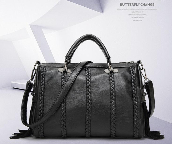 2018 fashion ladies handbag newest single shoulder handheld tassel name brand rivet large bag classic purse leather good quality wholesale