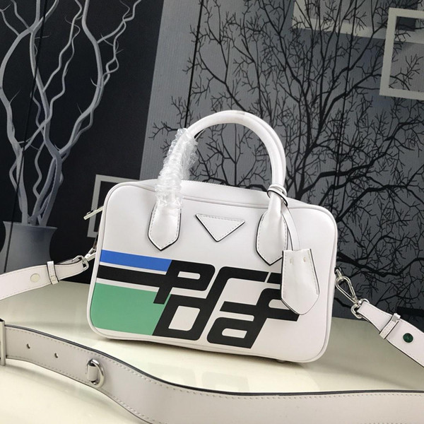 Designer handbags ladies handbags one shoulder diagonal leather mini handbag silk screen graffiti fashion bag 2019 early spring new luxury b