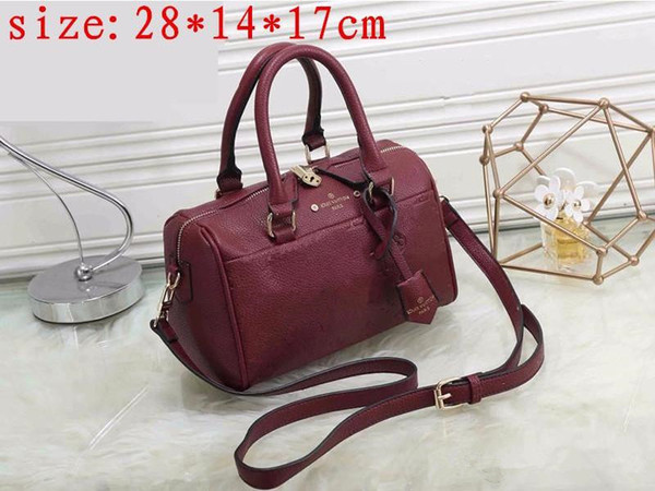 In 2018 designer handbag high quality designer single shoulder bag sales women single shoulder oblique shoulder bag Boston bag free delivery