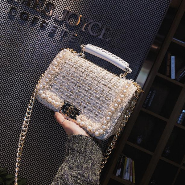 Bag 2018 new chain simple chain bag fashionable Korean Edition pearl tidal current large capacity handheld shoulder bag 1683