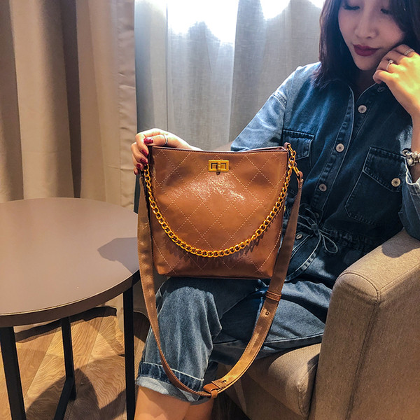 2019 Fashion Plaid Large Capacity Pillow Case Personality Casual Handbag Travel Bag Shoulder Bag Wholesale 016-1301