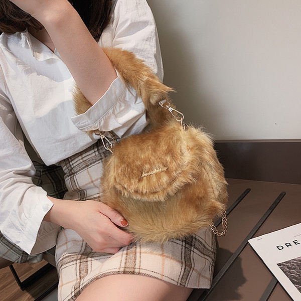 Korea explosions casual plush pouch 2019 new cute wild hair bag shoulder slung female bag wholesale 048-12065