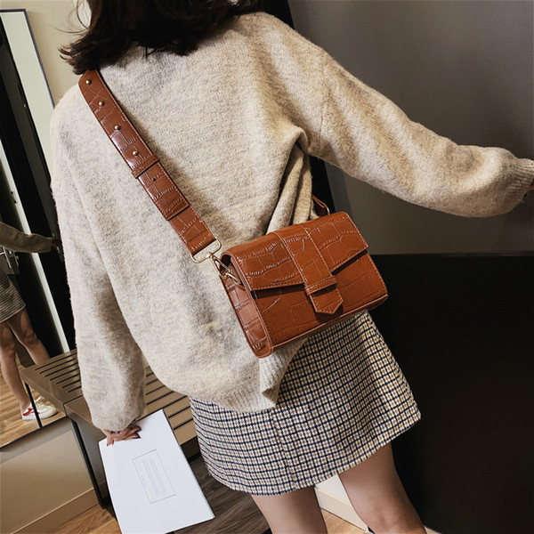 purse hanger Faux suede & PU Multiple colors coat of paint The design of Hongkong Bucket bag One shoulder bag 065-9601