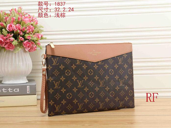 Rapid transportation High quality brand 2019 latest men's and women's wallet fashion shoulder bag Messenger bag handbag shoulder bag 32*2*24