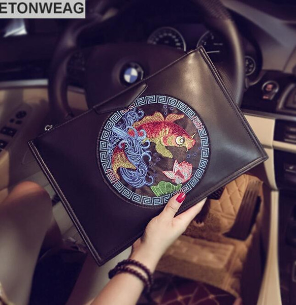 Original design Chinese style embroidery hand grasping bag Street trend leather envelope shoulder bag fashionable embroidery large capacity