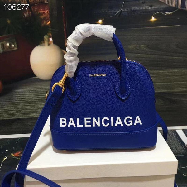 2019 Fashion luxury brand handbag designer handbag bracelet bag shoulder bag Wallet phone bag gold-plated hardware accessories3.2