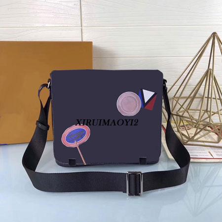 2017 New DISTRICT PM High quality famous Brand Classic designer fashion Men messenger bags cross body bag school bookbag shoulder bags