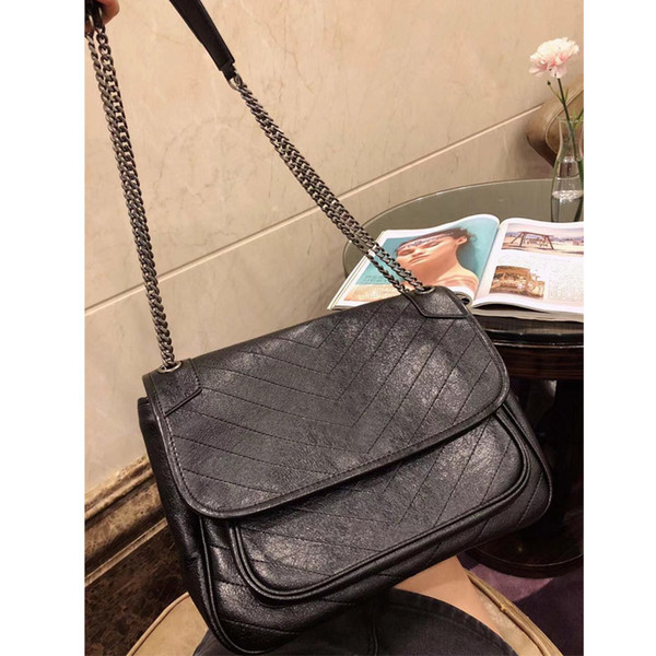 2018 famous brand designer fashion luxury ladies chain shoulder bags messenger bag women crossbody hot sale free shipping size:32x23cm