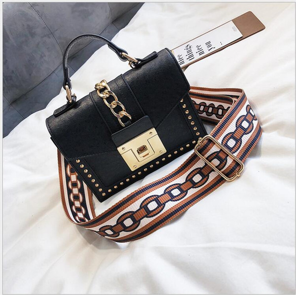 Fashion paquet Women Retro Shoulder Bags for Girls Solid Color PU Leather Fashion Ancient Style Fashion Messenger Bag Free shipping 115