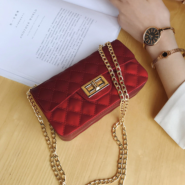 2019 summer new brand handbags fashion wild high quality Messenger bag female hand chain frosted jelly package