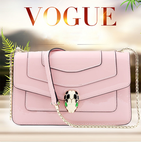 2019 new women's shoulder bag python head bag leather small square bag solid color leather chain handbag