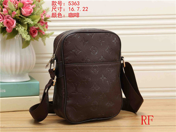 2018 luxury V brand new design fashion men's high quality shoulder bag ladies Messenger bag camera bag