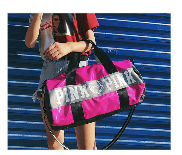 Letter Pink printing The single shoulder bag Leisure time motion black Luggage bag travel Yoga motion Bodybuilding Handbag New style