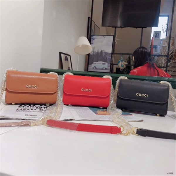 Designer Crossbody Bags Chain Handbags Hot Sale with Metal Letter Newest Arrival Free Shipping Balck Red Brown Color Classic Pure Color Hot