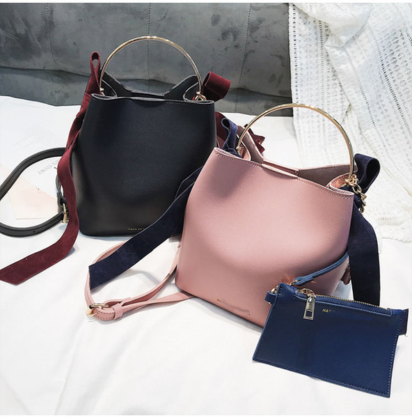 Hot Sale Unique Design Women Bucket Handbag Retro Metal Ring Luster Lady Crossbody Bag Vintage PU Leather Shoulder BagGirl bag Fashion luxur