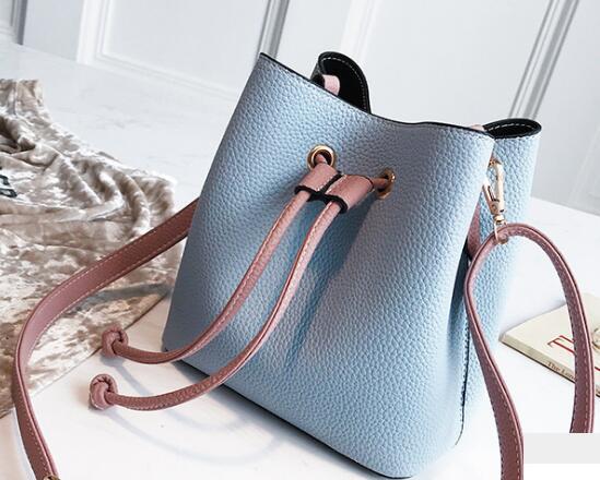 New 2018 Spring and Autumn Women's Bag Trend Fashion Ladies Casual Shoulder Diagonal Bag Classic Fashion Fanny Bag