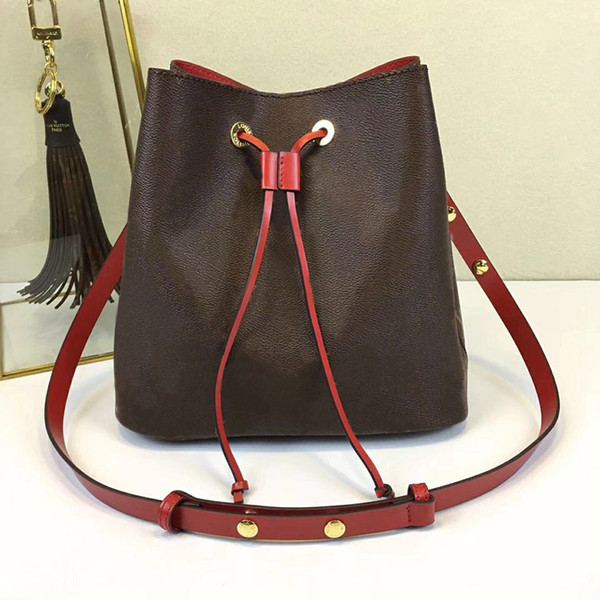 Wholesale Orignal leather designer Drawstring bag fashion shoulder bag Tote designer handbags presbyopic purse designer messenger bag