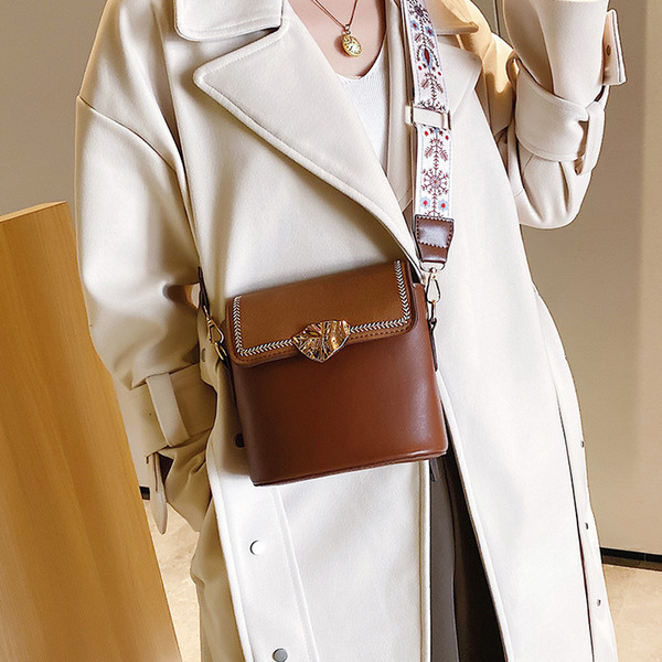 Chain Pu Leather Crossbody Bags For Women 2019 Small Shoulder Messenger Bag Special Lock Design Female Travel Handbags