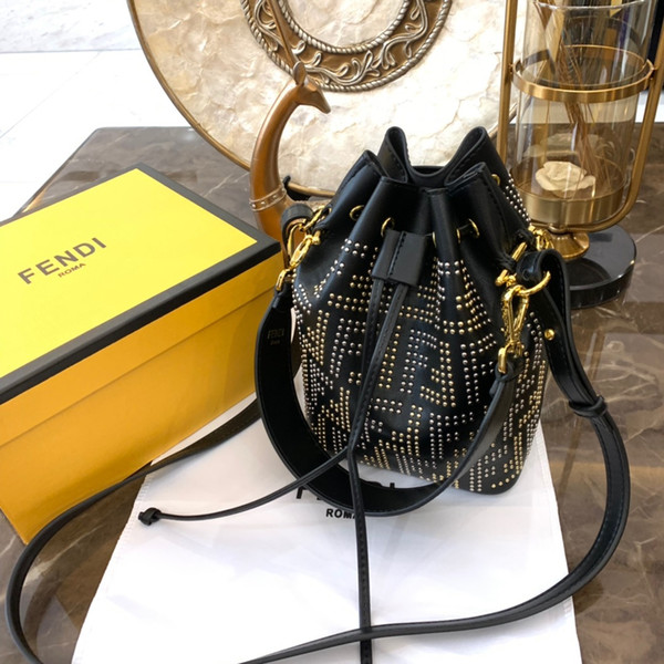 Hot Sale Famous Handbags Drawstring High quality rivet Handbags F Fashion handbags purses