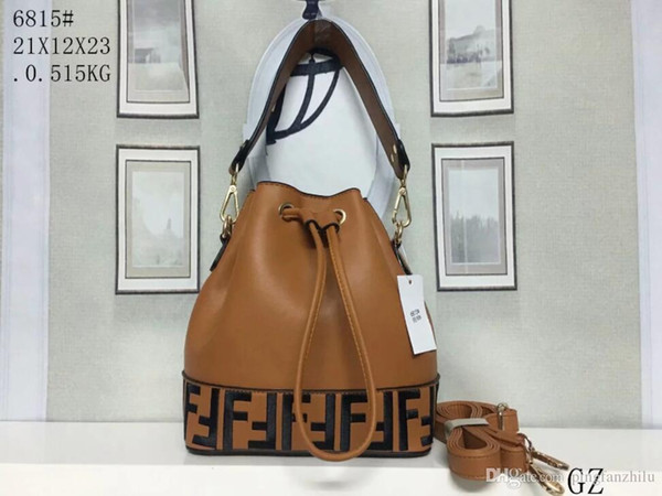 2018 best-selling luxury brand Fe d leather bucket bag ladies cosmetic bag tote shopping dust-proof wallet fashion shoulder