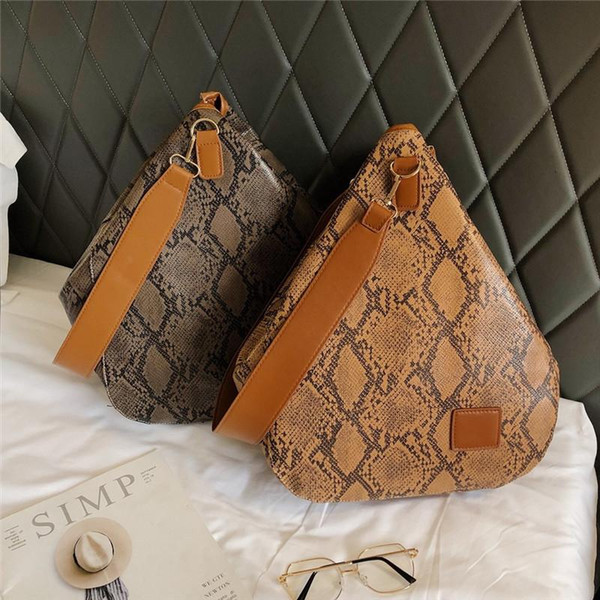 Ladies Fashion PU Leather Snake Shoulder Crossbody Bag Large Capacity Travel Handbags Women Bags Designer Handbag Big