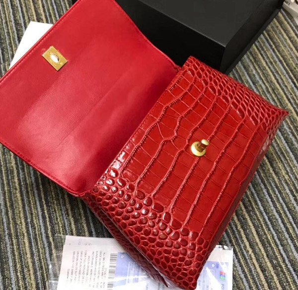 Top Quality Cowhide with Alligator Texture Top Handle Bag, Lambskin Inside, Gold Chain Hardware Medium Size Diagonal Package C393