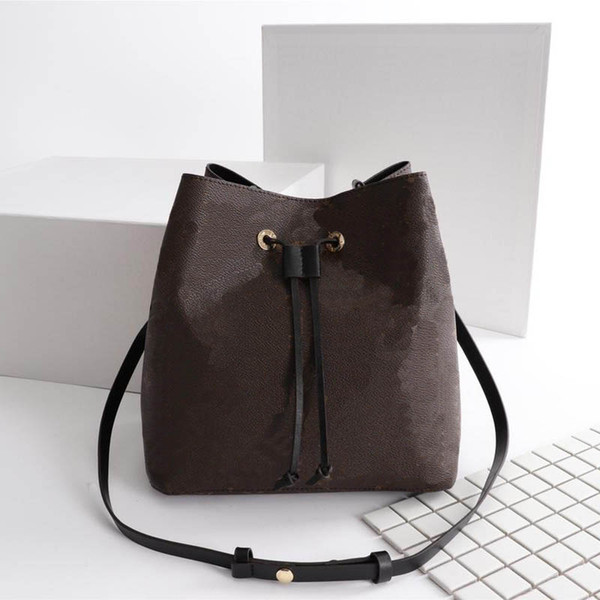 Luxury Hobo Women brand handbags fashion Bags Letter flower leather Designer handbags Size 26 X 22 X 27 CM Model M4402202