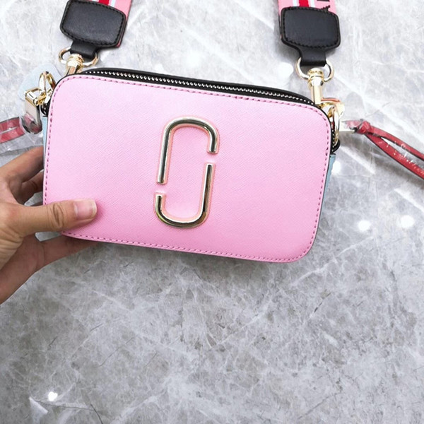 High quality leather handbag 2019 hot fashion bag Designer camera bag Shoulder Messenger Bag Senior designer handbag