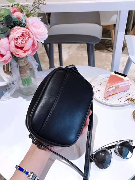 freeship 2019 ysiykiy newest stlye famous brand Most popul handbags women bags designer feminina mini bag with box