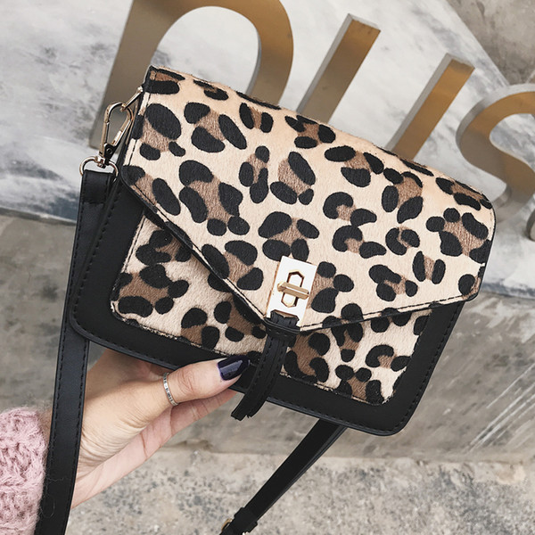 2019 Fashion Japan Style Women Fur Shoulder Bags Metal Hasp Leopard Handbags Tassel Cross Body Bags Drop Shopping Messenger Bag