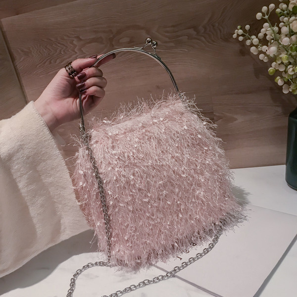 2019 Winter Soft Faux Fur Bag Small Fashion Women Fur Tote Bag Warm Plush Handbag Ladies Crossbody Shoulder Bag Messenger